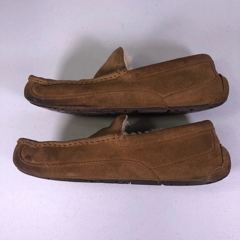 UGG Australia Shearling Slip On Loafer Shoes